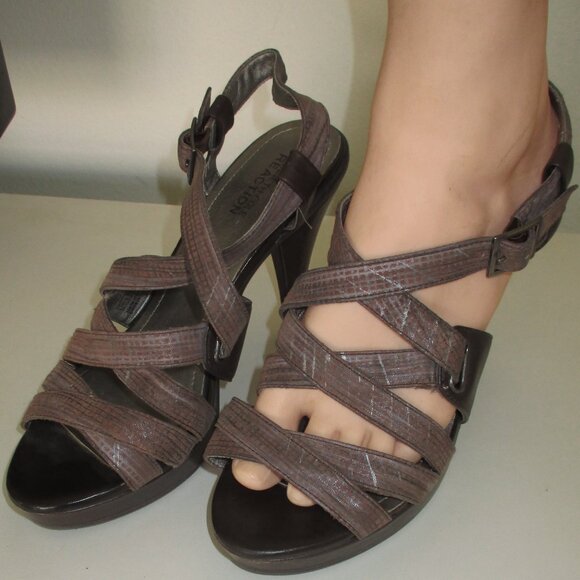 Kenneth Cole Reaction Womens Tan Leather Strappy Slingback Heel Sandal - 7M - Picture 3 of 9